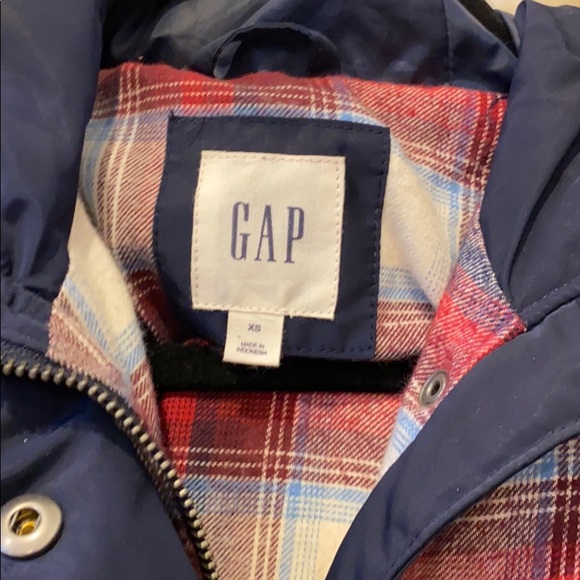 Gap + Pendleton Faux Fur Vest - Picture 4 of 10